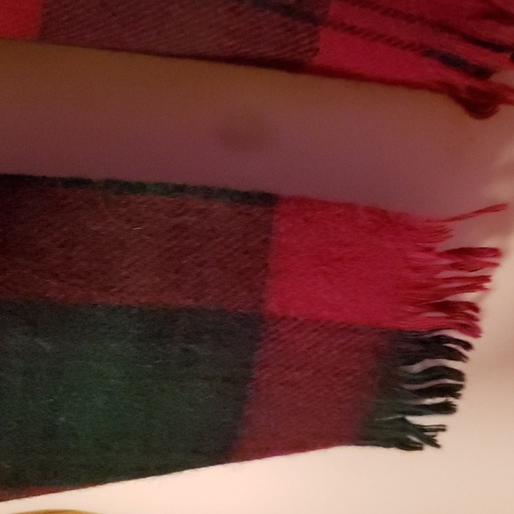 Lambswool scarf - Picture 2 of 4